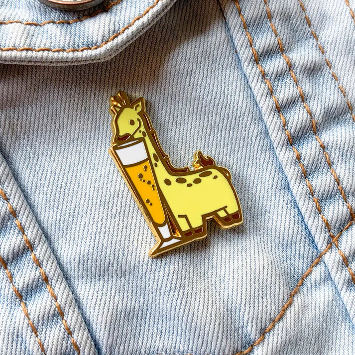 A Hoppy Giraffe Pin